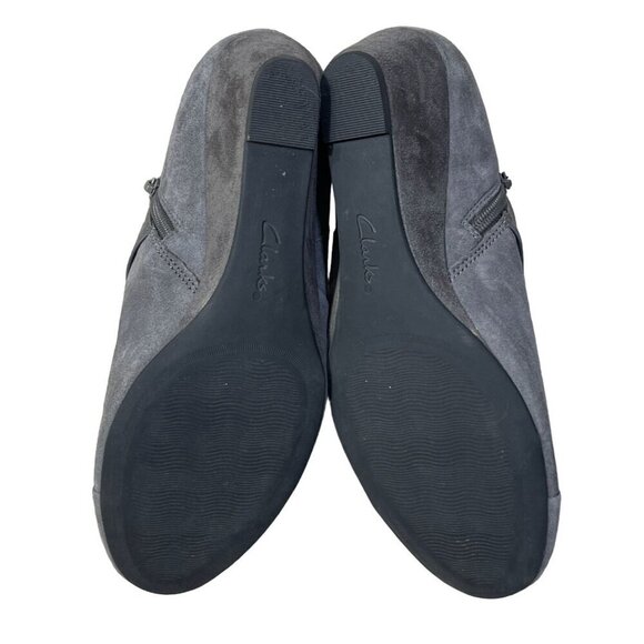 Clarks Collection Flores Dahlia Shooties Womens 8.5 Gray Bootie Suede Wedge - Picture 8 of 10